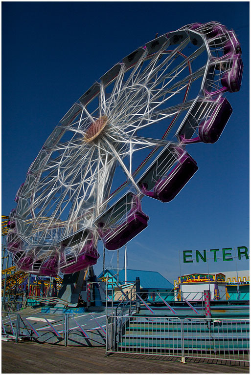 Spinning Wheel No 2 PRES s